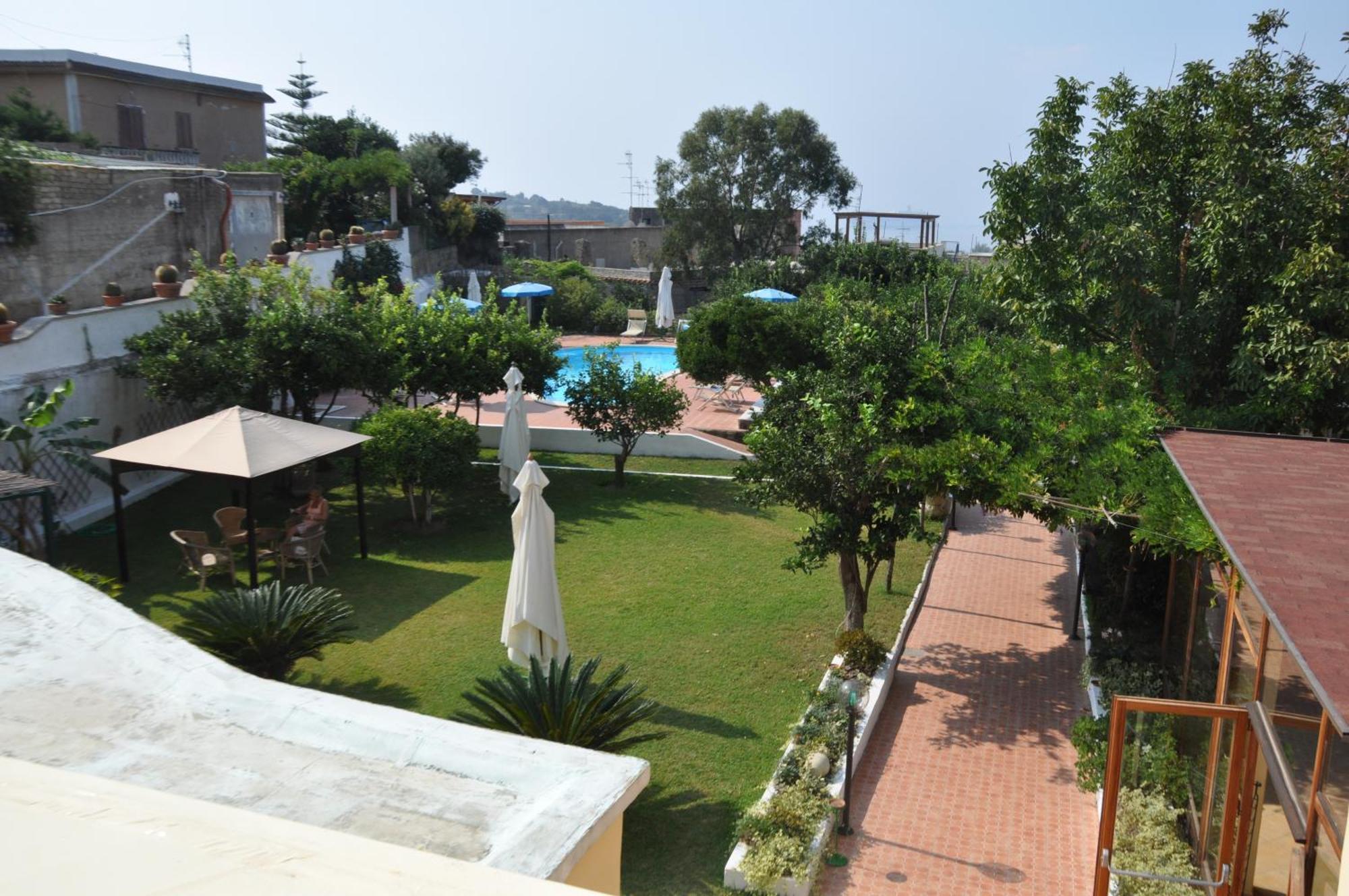 Hotel Savoia プロチーダ エクステリア 写真